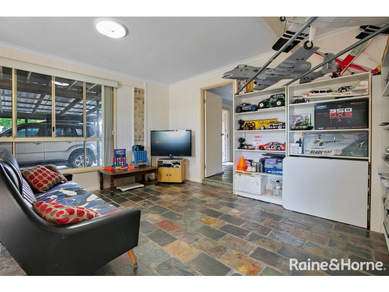 1 Toolara Road, Tin Can Bay QLD 4580