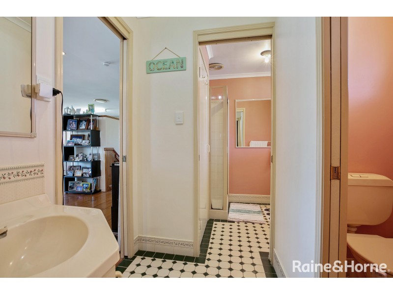 1 Toolara Road, Tin Can Bay QLD 4580