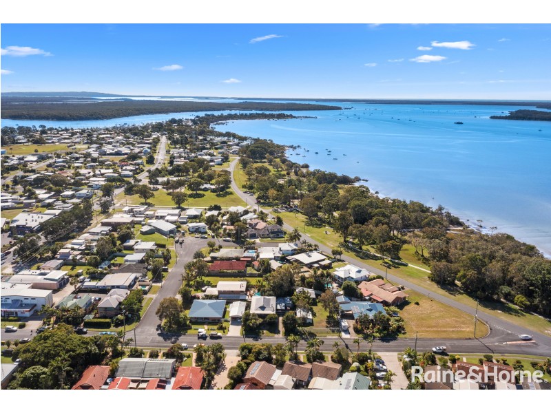 1 Toolara Road, Tin Can Bay QLD 4580