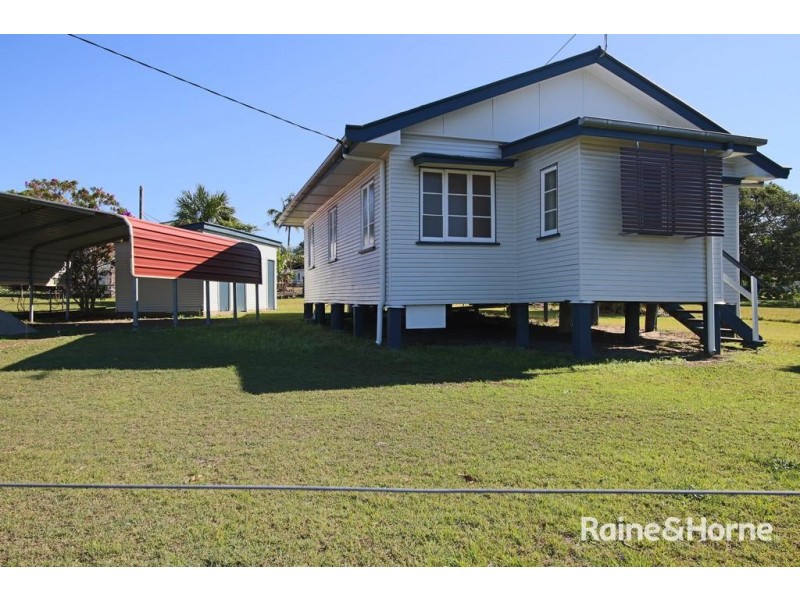 26 Gympie Road, Tin Can Bay QLD 4580