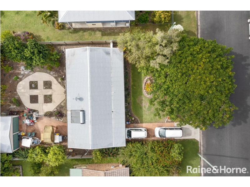 13 Bass Street, Tin Can Bay QLD 4580