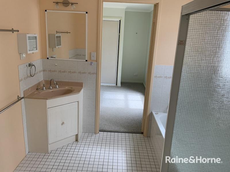 13 Bass Street, Tin Can Bay QLD 4580