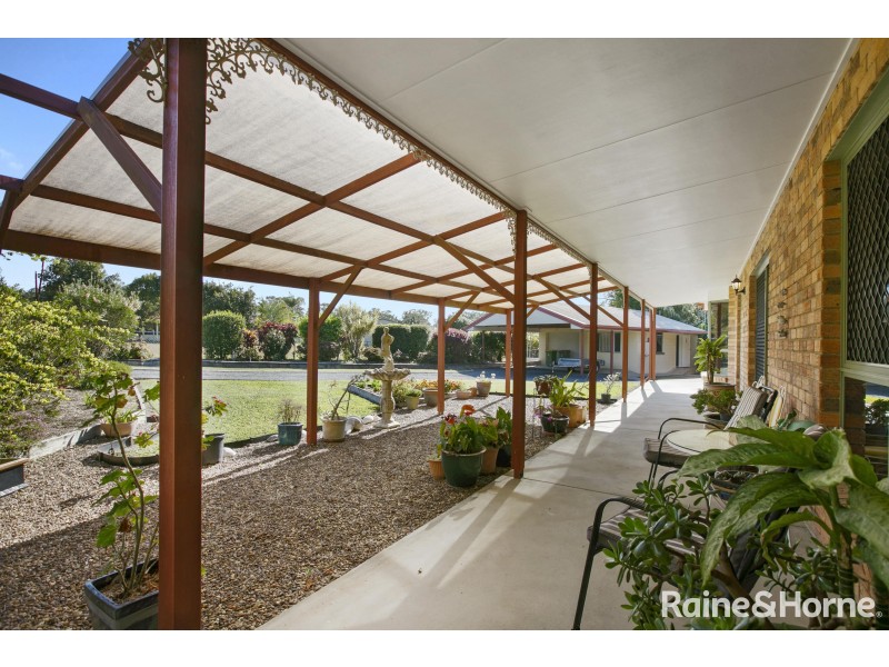 5 Renown Court, Cooloola Cove QLD 4580