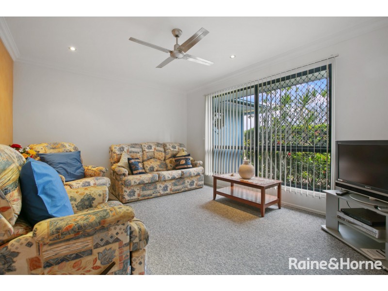 6 Banksia Avenue, Tin Can Bay QLD 4580