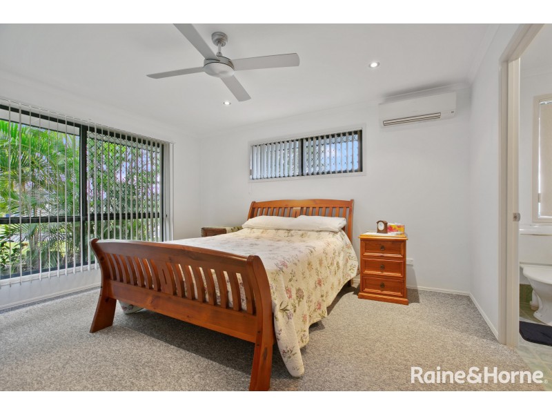 6 Banksia Avenue, Tin Can Bay QLD 4580