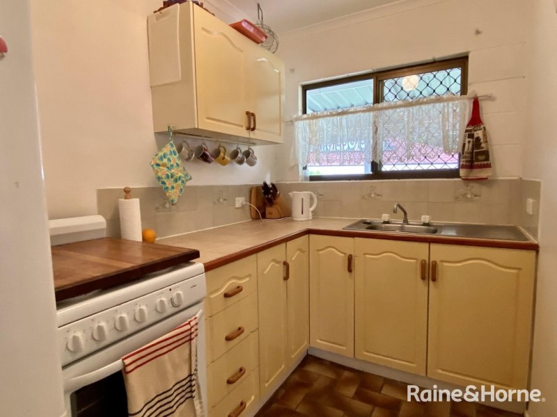 2 /14 Barramundi Street, Tin Can Bay QLD 4580