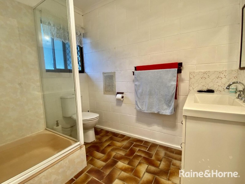 2 /14 Barramundi Street, Tin Can Bay QLD 4580