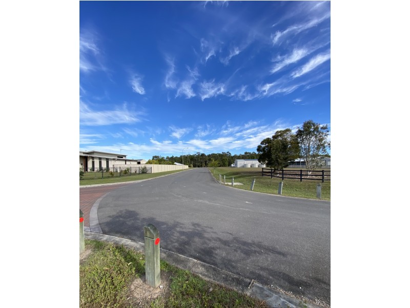 5 Great Knot Place, Boonooroo QLD 4650