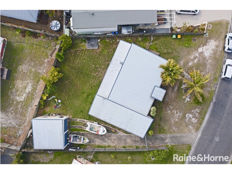 32 Summer Way, Tin Can Bay QLD 4580