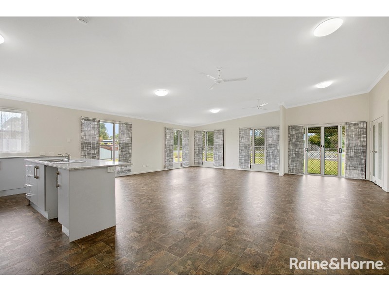 97 Investigator Avenue, Cooloola Cove QLD 4580