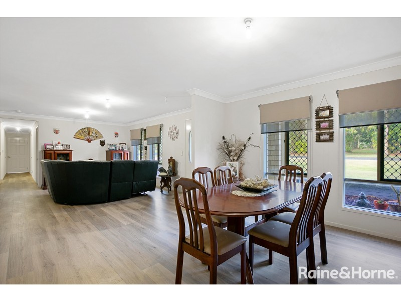 17 Endeavour Drive, Cooloola Cove QLD 4580