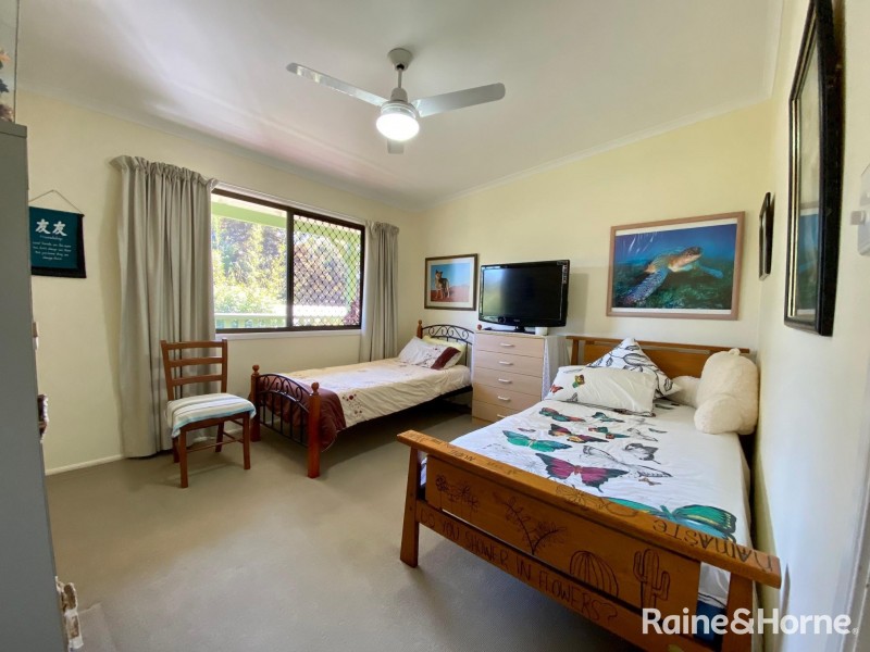 14 Challenger Court, Cooloola Cove QLD 4580
