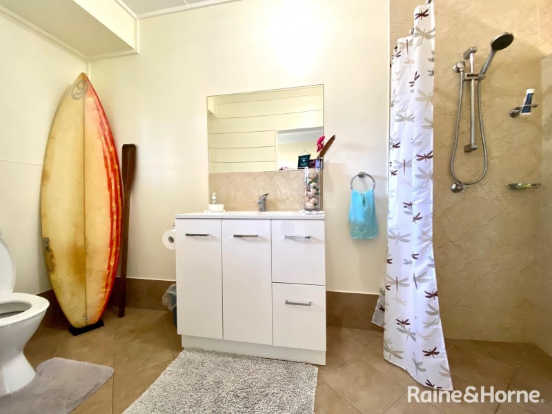 14 Challenger Court, Cooloola Cove QLD 4580