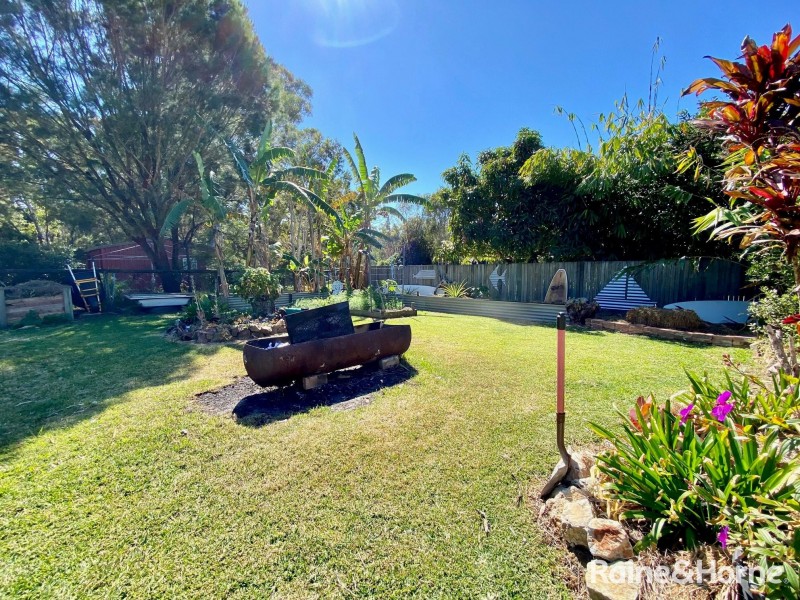 14 Challenger Court, Cooloola Cove QLD 4580