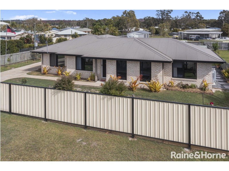 9 BATAVIA COURT, Cooloola Cove QLD 4580