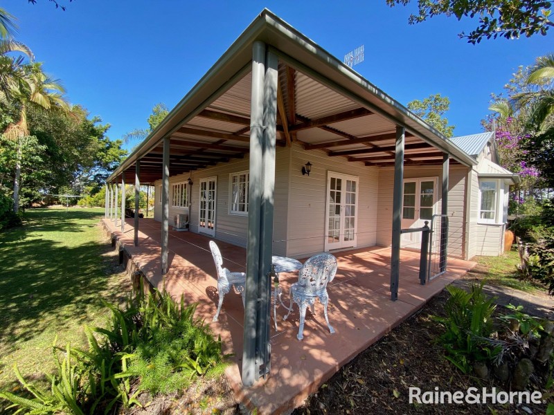 35 Endeavour Drive, Cooloola Cove QLD 4580