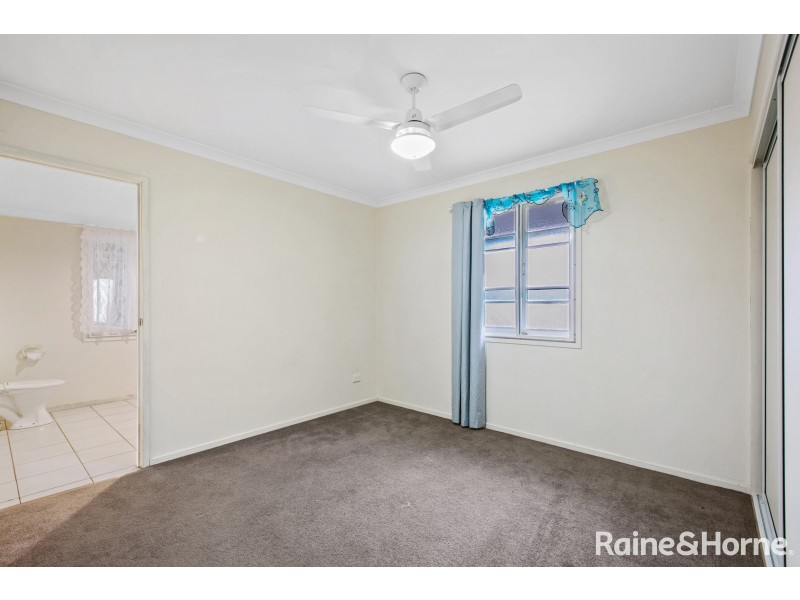 35 Endeavour Drive, Cooloola Cove QLD 4580