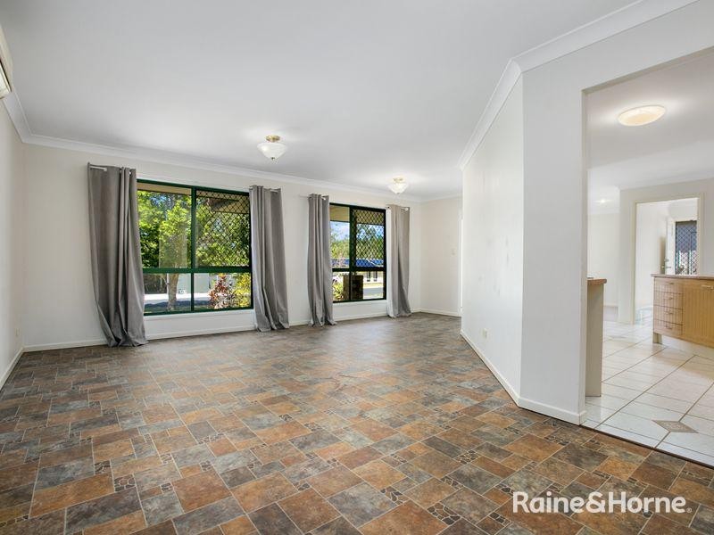 15 ENDEAVOUR DRIVE, Cooloola Cove QLD 4580