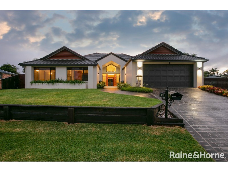 21 Sterling Castle Road, Tin Can Bay QLD 4580