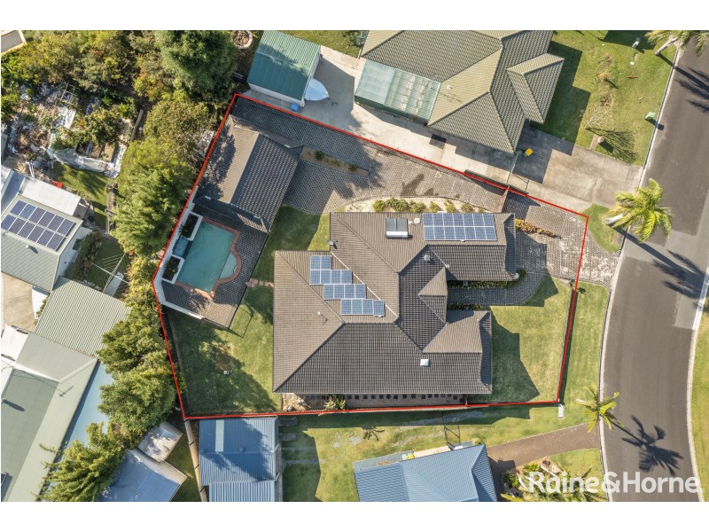 21 Sterling Castle Road, Tin Can Bay QLD 4580