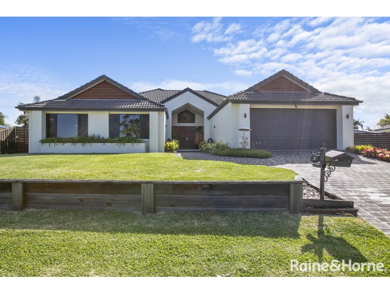 21 Sterling Castle Road, Tin Can Bay QLD 4580