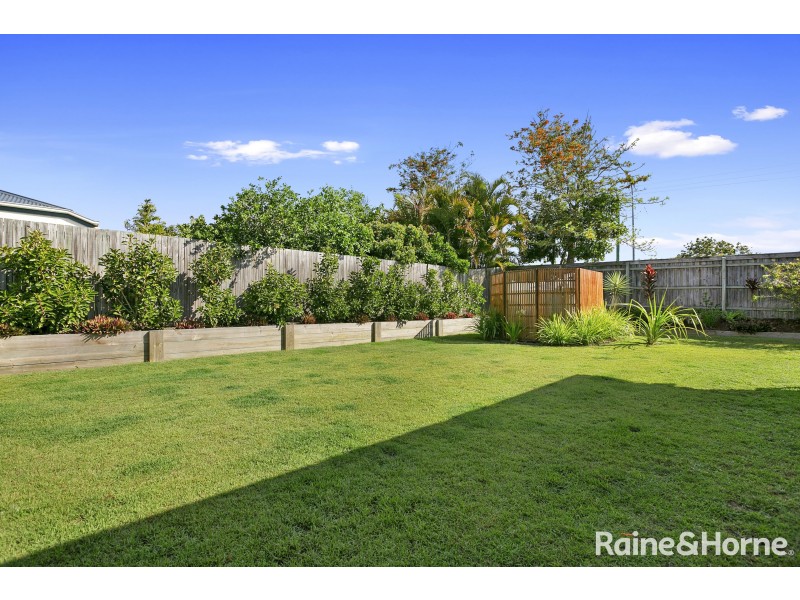 2 CREEKSIDE ESPLANADE, Cooloola Cove QLD 4580