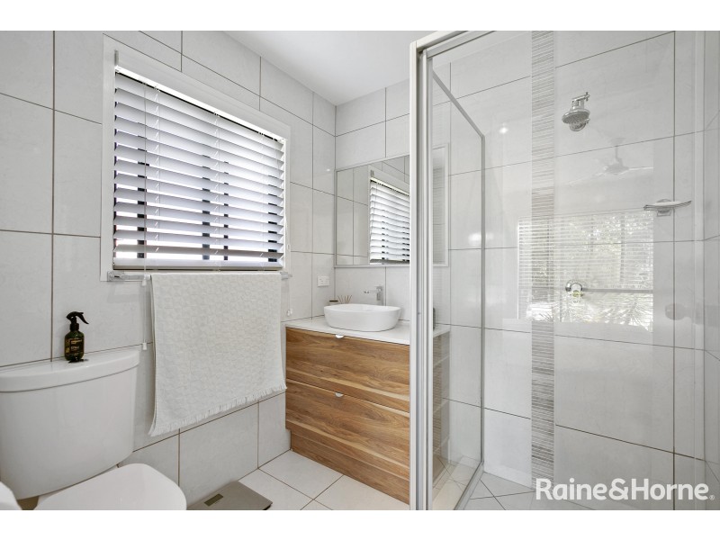 2 CREEKSIDE ESPLANADE, Cooloola Cove QLD 4580