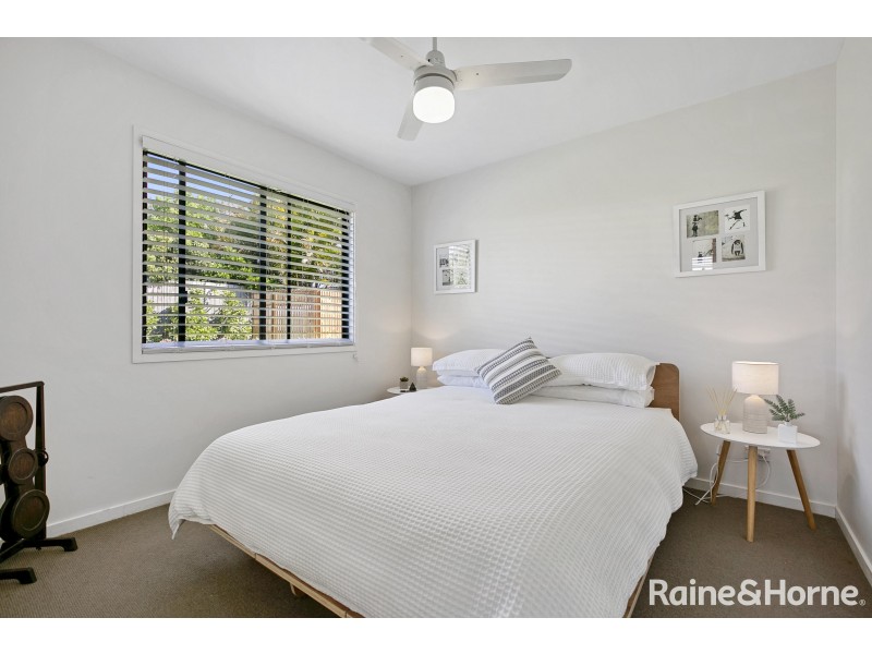2 CREEKSIDE ESPLANADE, Cooloola Cove QLD 4580