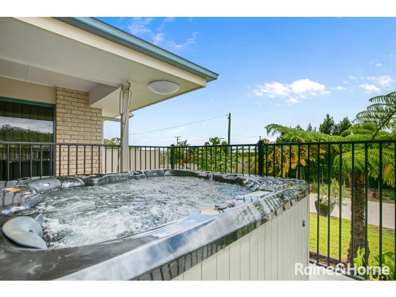 16 Endurance Avenue, Cooloola Cove QLD 4580