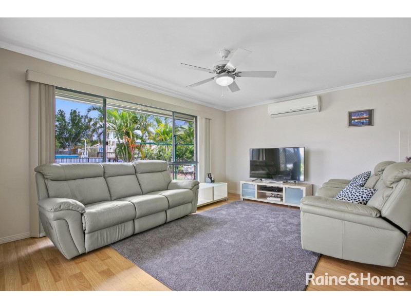 16 Endurance Avenue, Cooloola Cove QLD 4580