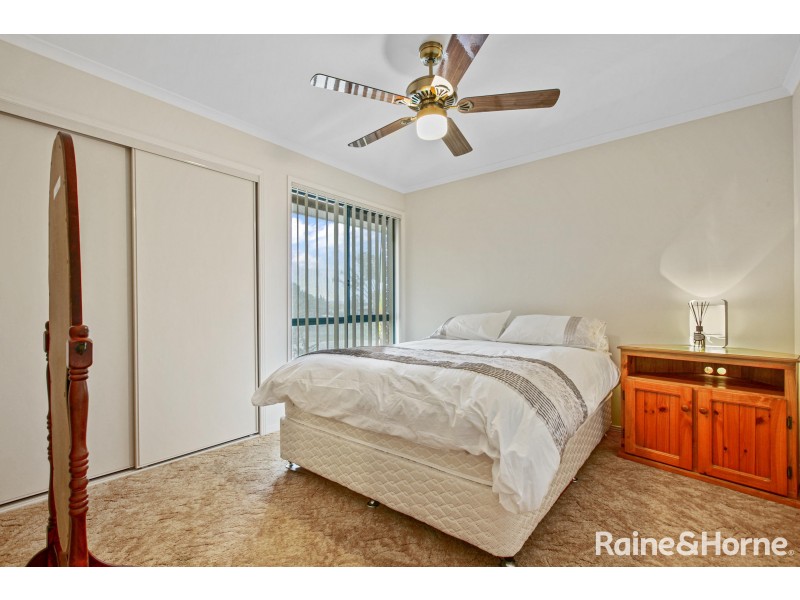 16 Endurance Avenue, Cooloola Cove QLD 4580