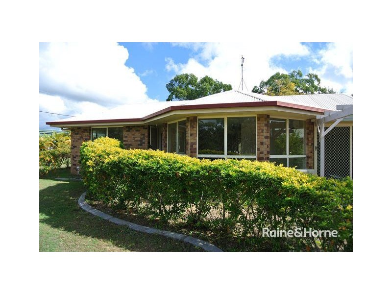 2 Ark Royal Drive, Cooloola Cove QLD 4580