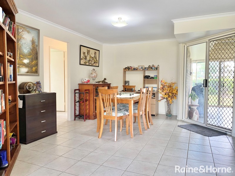 2 Ark Royal Drive, Cooloola Cove QLD 4580