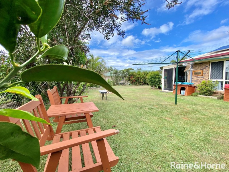 2 Ark Royal Drive, Cooloola Cove QLD 4580