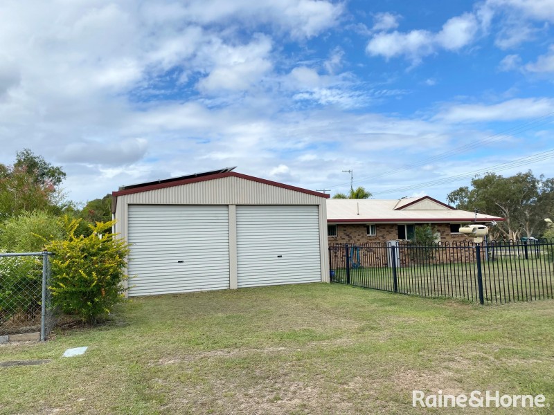 2 Ark Royal Drive, Cooloola Cove QLD 4580