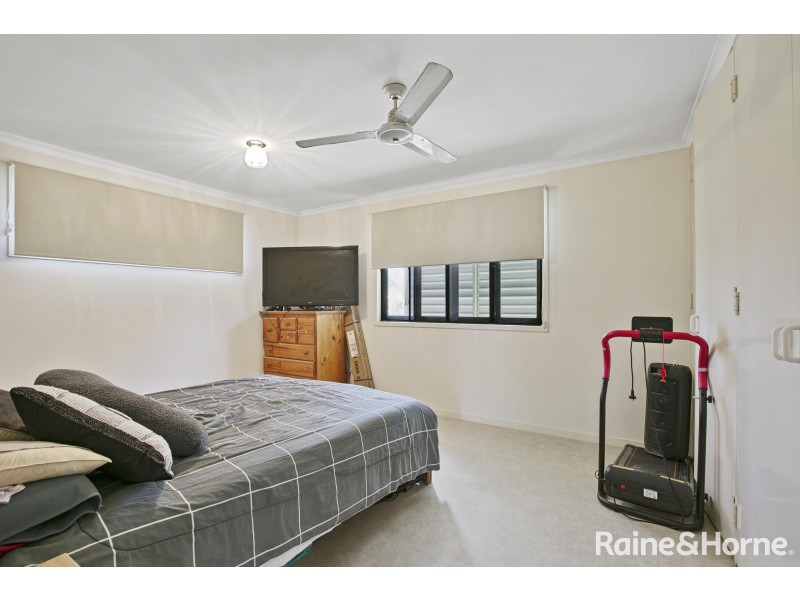 18 Marlin Way, Tin Can Bay QLD 4580