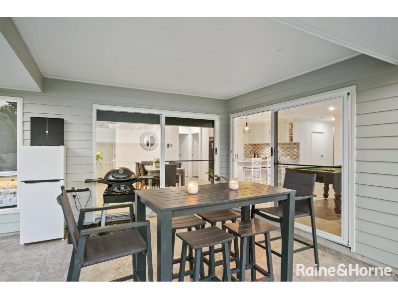 12 Evelyn Road, Southside QLD 4570