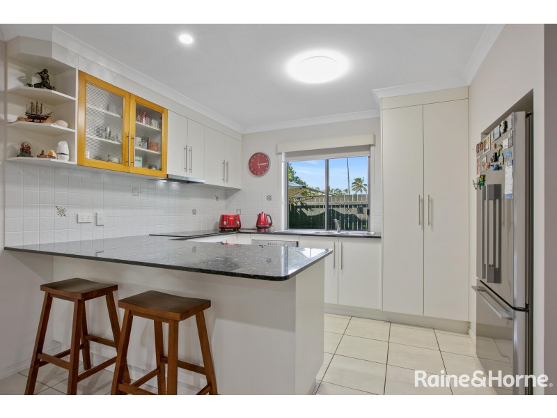 Unit 7/26 Esplanade, Tin Can Bay QLD 4580