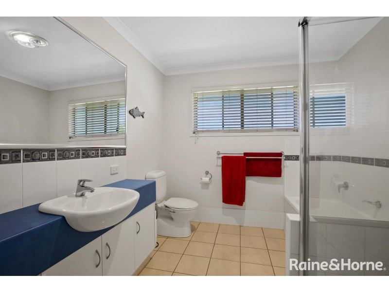 Unit 7/26 Esplanade, Tin Can Bay QLD 4580