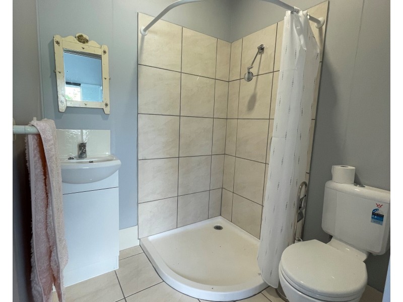 29 GYMPIE ROAD, Tin Can Bay QLD 4580