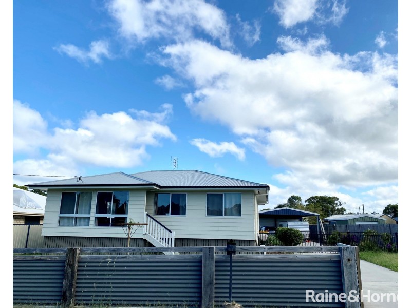 50 Marco Polo Drive, Cooloola Cove QLD 4580