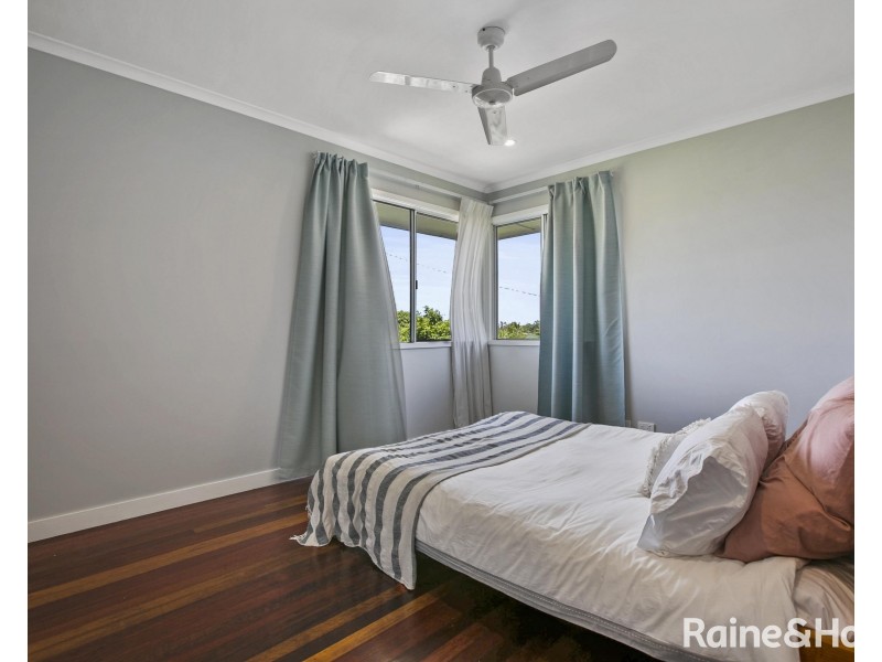 11 Tailor Street, Tin Can Bay QLD 4580