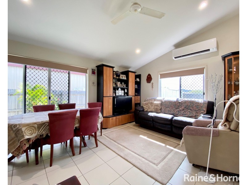 31 Canberra Ave, Cooloola Cove QLD 4580