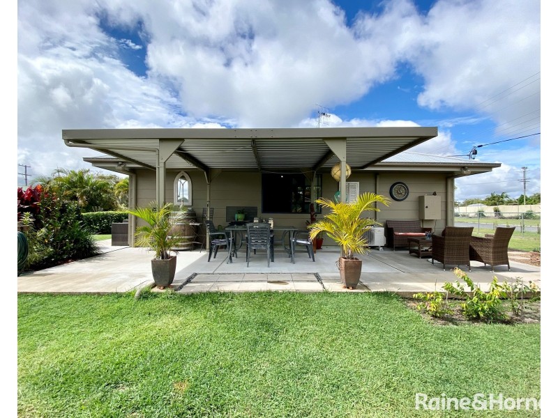 4 Ark Royal Drive, Cooloola Cove QLD 4580