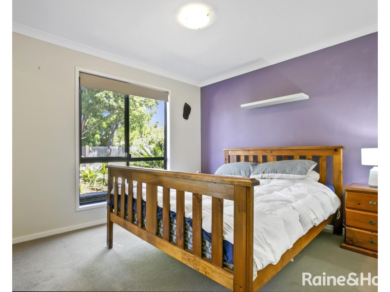 13 Lomandra Avenue, Cooloola Cove QLD 4580