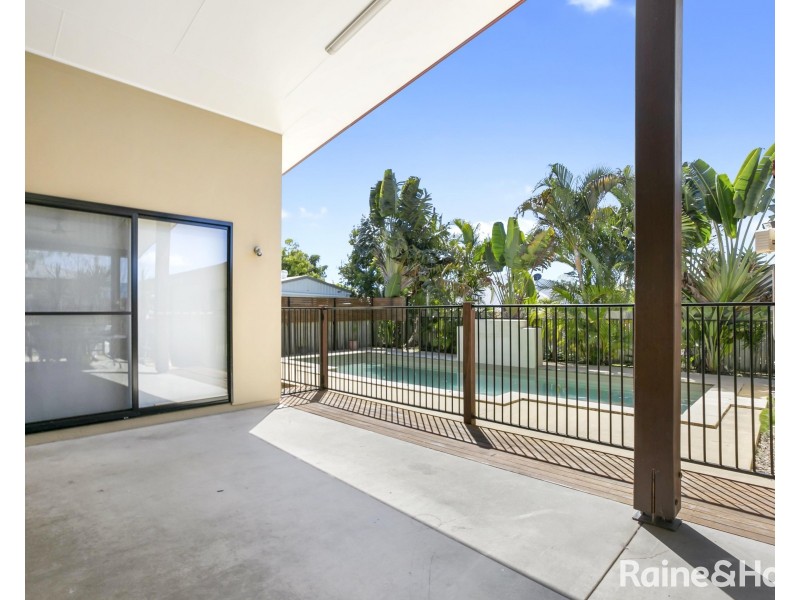 13 Lomandra Avenue, Cooloola Cove QLD 4580