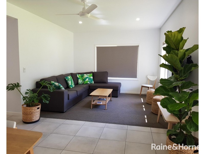 98 Toolara Road, Tin Can Bay QLD 4580