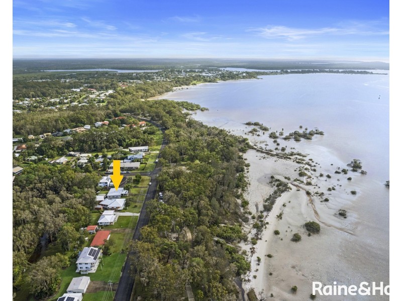 98 Toolara Road, Tin Can Bay QLD 4580