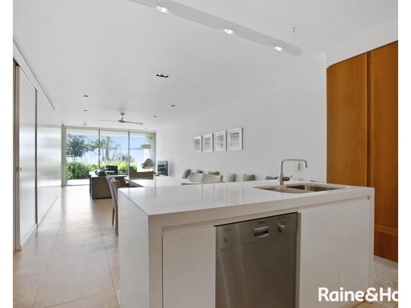 4/1 Rainbow Beach Road, Rainbow Beach QLD 4581