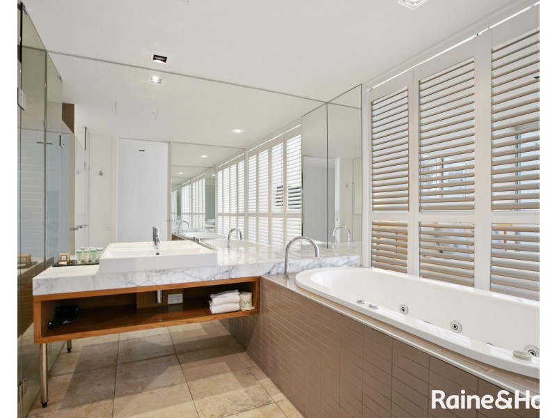 4/1 Rainbow Beach Road, Rainbow Beach QLD 4581